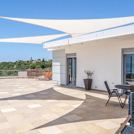 M And T Seaview 360 Βίλα Mavrata