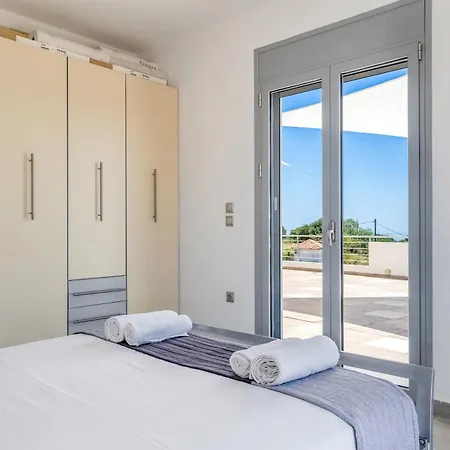 M And T Seaview 360 Villa